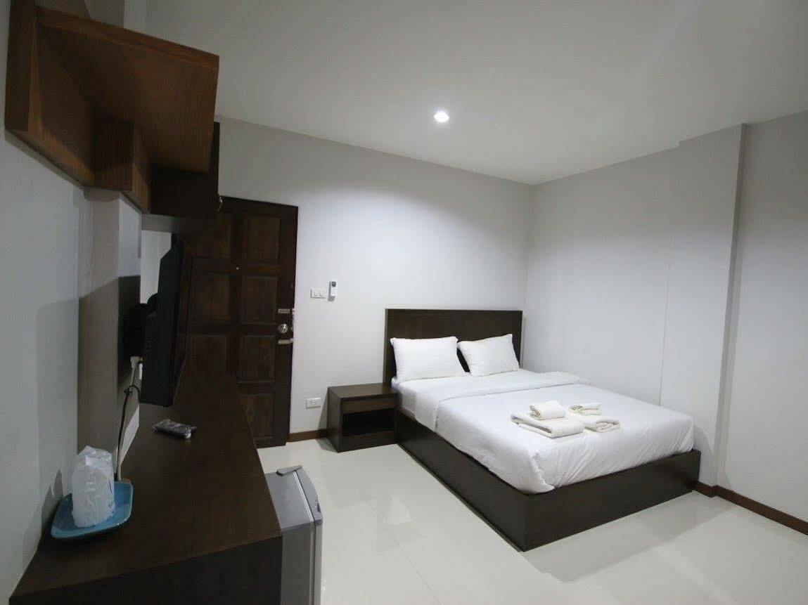 Siriwat Apartment Chiang Mai Eksteriør billede