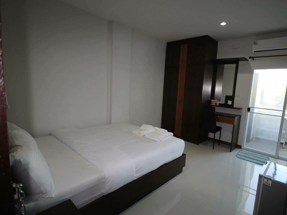 Siriwat Apartment Chiang Mai Eksteriør billede
