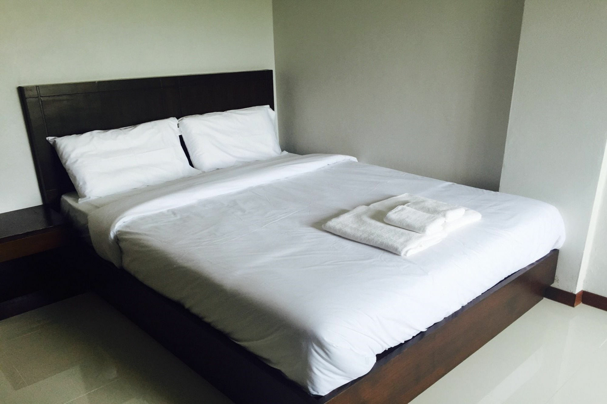 Siriwat Apartment Chiang Mai Eksteriør billede